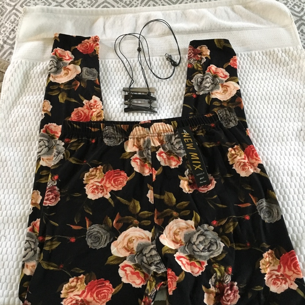 HP#93ππNWT leggings what a deal sz 2-18 ONE LEFT - Picture 4 of 4